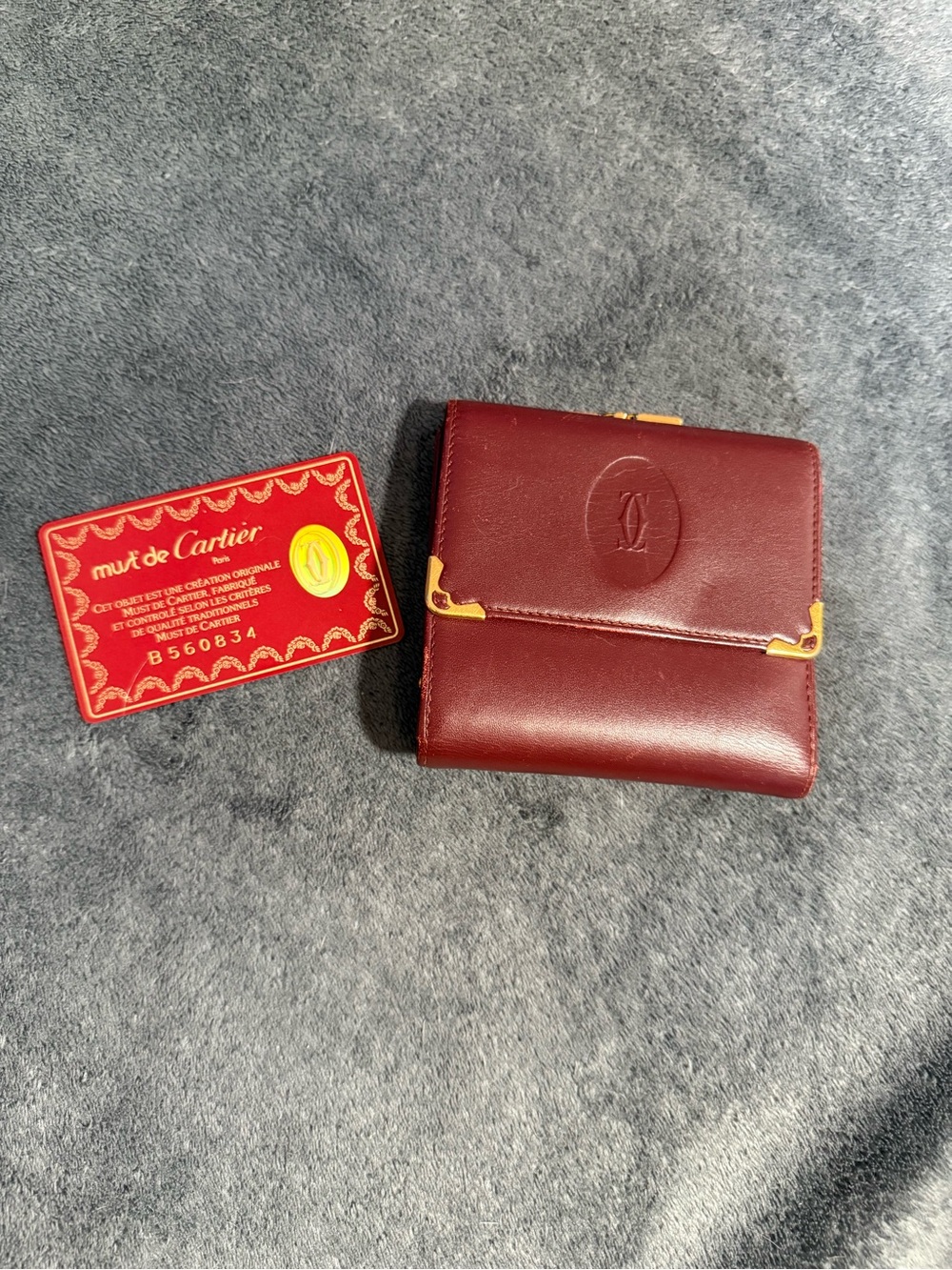 ✨VINTAGE✨ Cartier Burgundy Leather Compact Wallet with KISS Lock